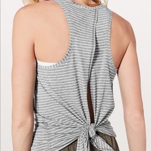 Lululemon All Tied Up Tank size 6 grey striped